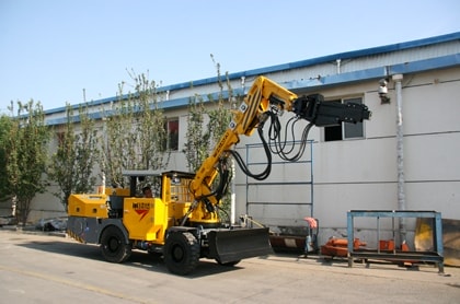 Scalpeuse souterraine, HT65
